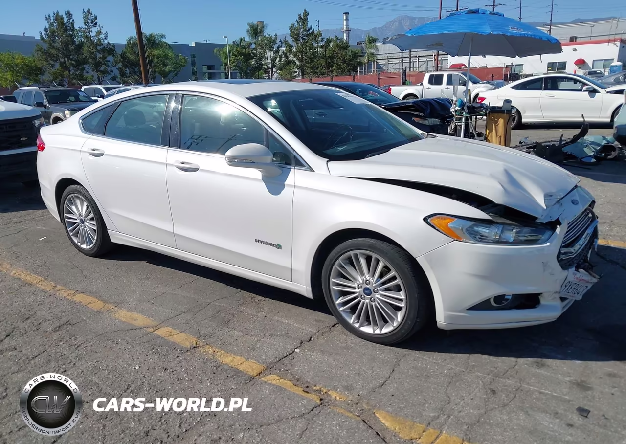 2014 Ford Fusion Hybrid Se