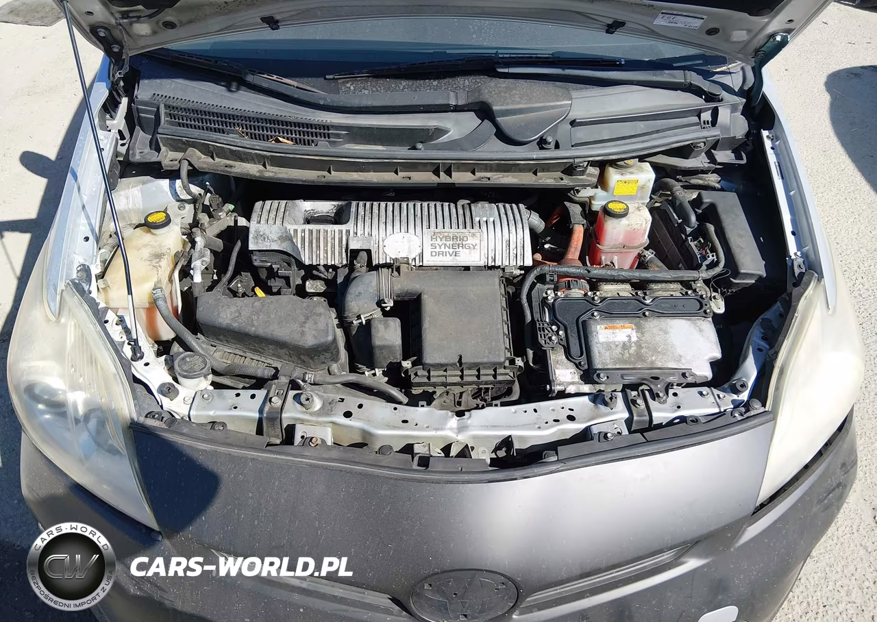 2012 Toyota Prius Three VIN:JTDKN3DUXC5421692 - 10