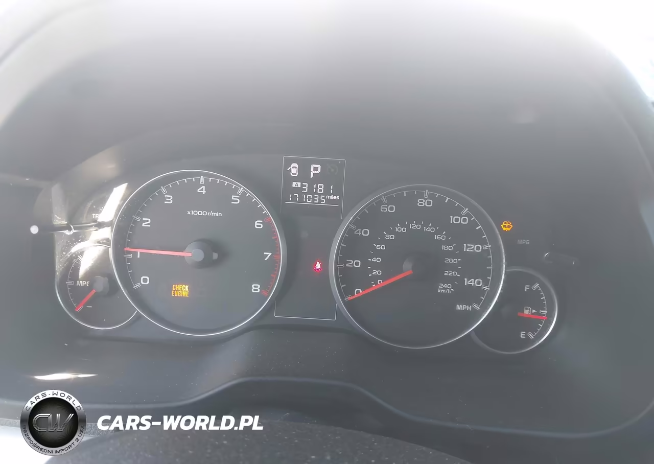 2014 Subaru Outback 2.5I Premium VIN:4S4BRBCC3E3282314 - 7