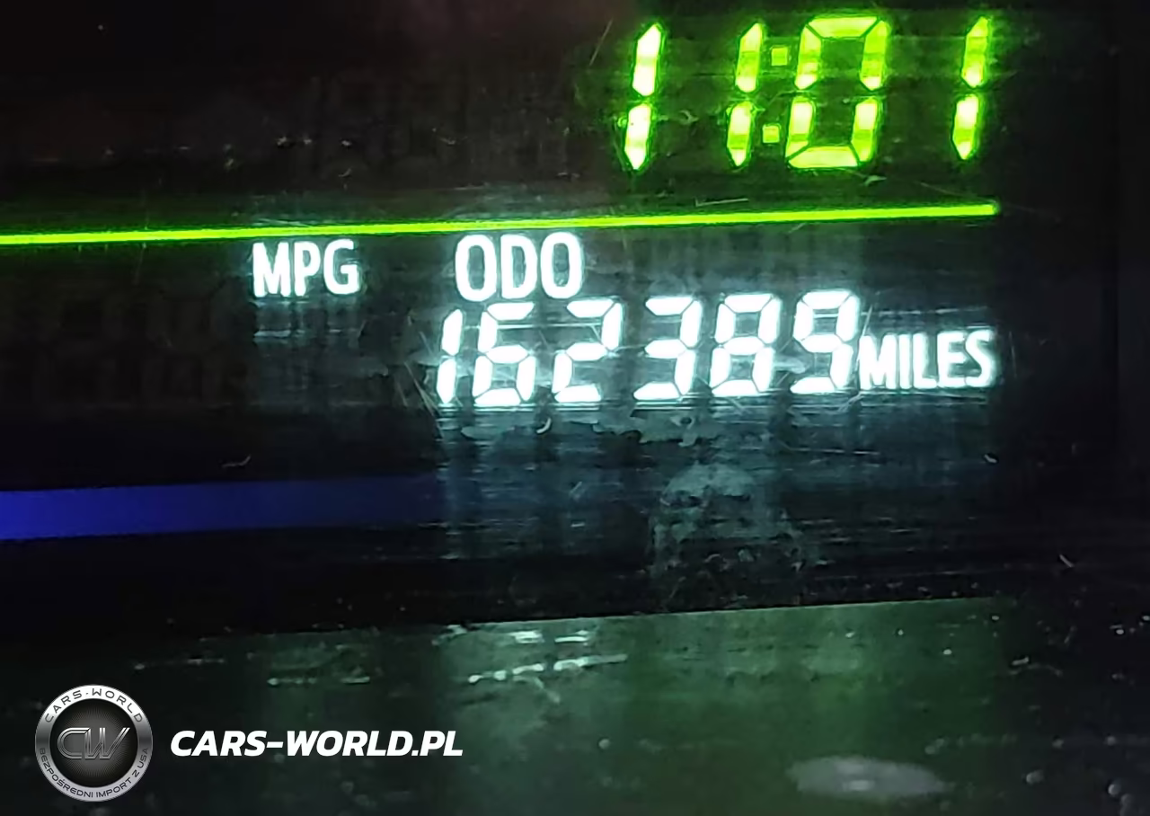 2013 Toyota Prius V Two VIN:JTDZN3EU3D3220095 - 15
