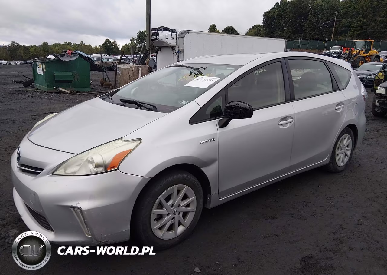 2013 Toyota Prius V Two VIN:JTDZN3EU3D3220095 - 2