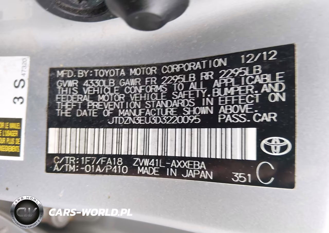 2013 Toyota Prius V Two VIN:JTDZN3EU3D3220095 - 9