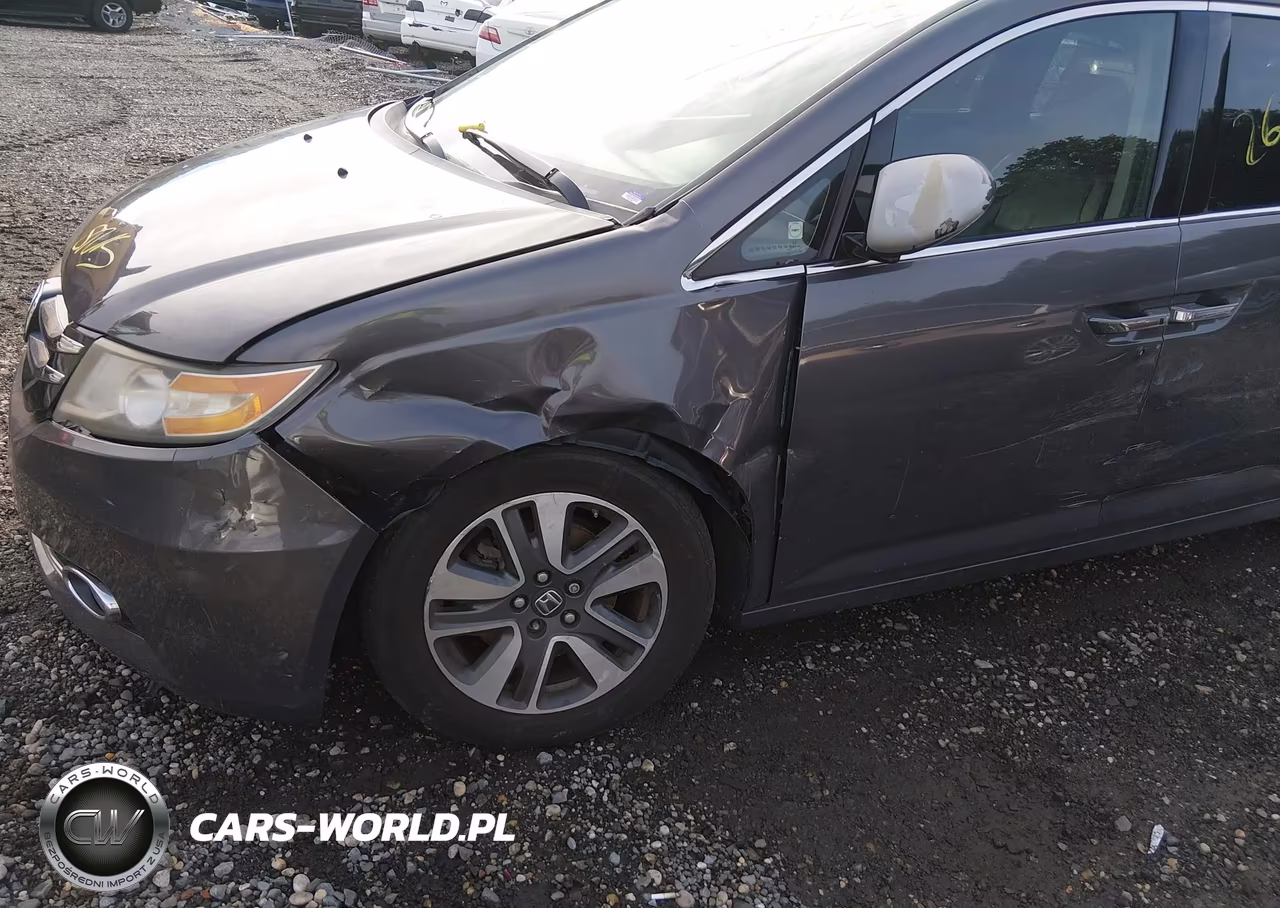 2014 Honda Odyssey Touring-Touring Elite VIN:5FNRL5H92EB035534 - 6
