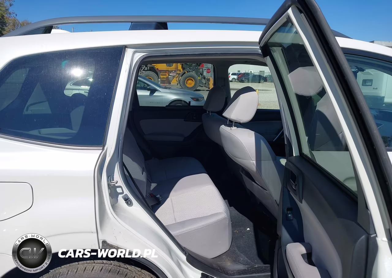 2016 Subaru Forester 2.5I Premium VIN:JF2SJADC2GH427046 - 8
