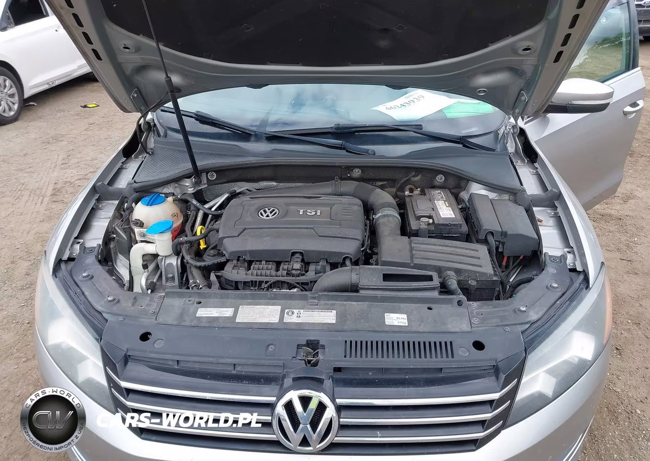 2014 Volkswagen Passat 1.8T Wolfsburg Edition VIN:1VWAT7A34EC055048 - 10