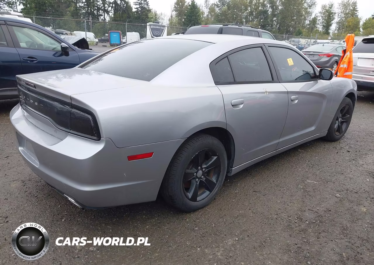 2013 Dodge Charger Se VIN:2C3CDXBG0DH706086 - 4