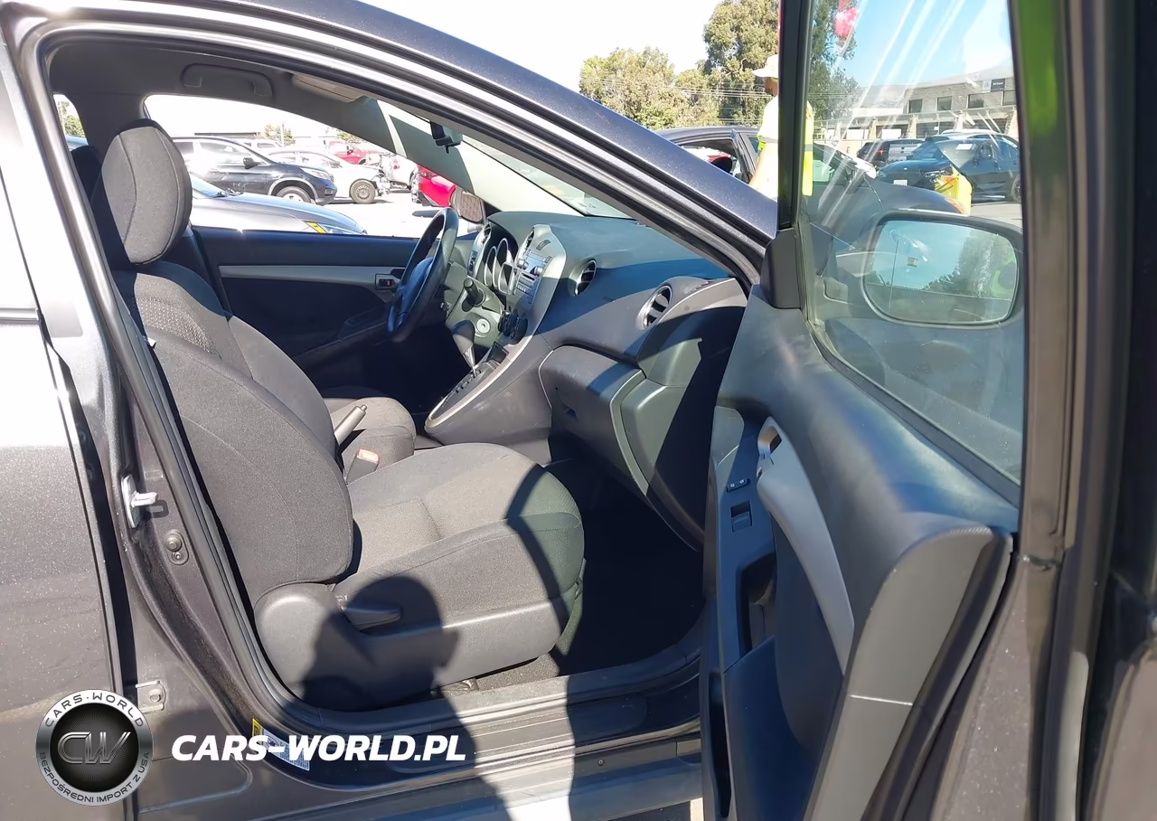 2009 Pontiac Vibe VIN:5Y2SP67899Z425857 - 5