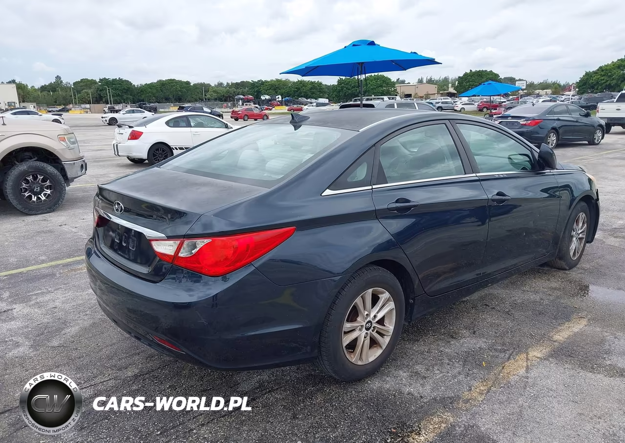 2013 Hyundai Sonata Gls VIN:5NPEB4AC2DH709263 - 4