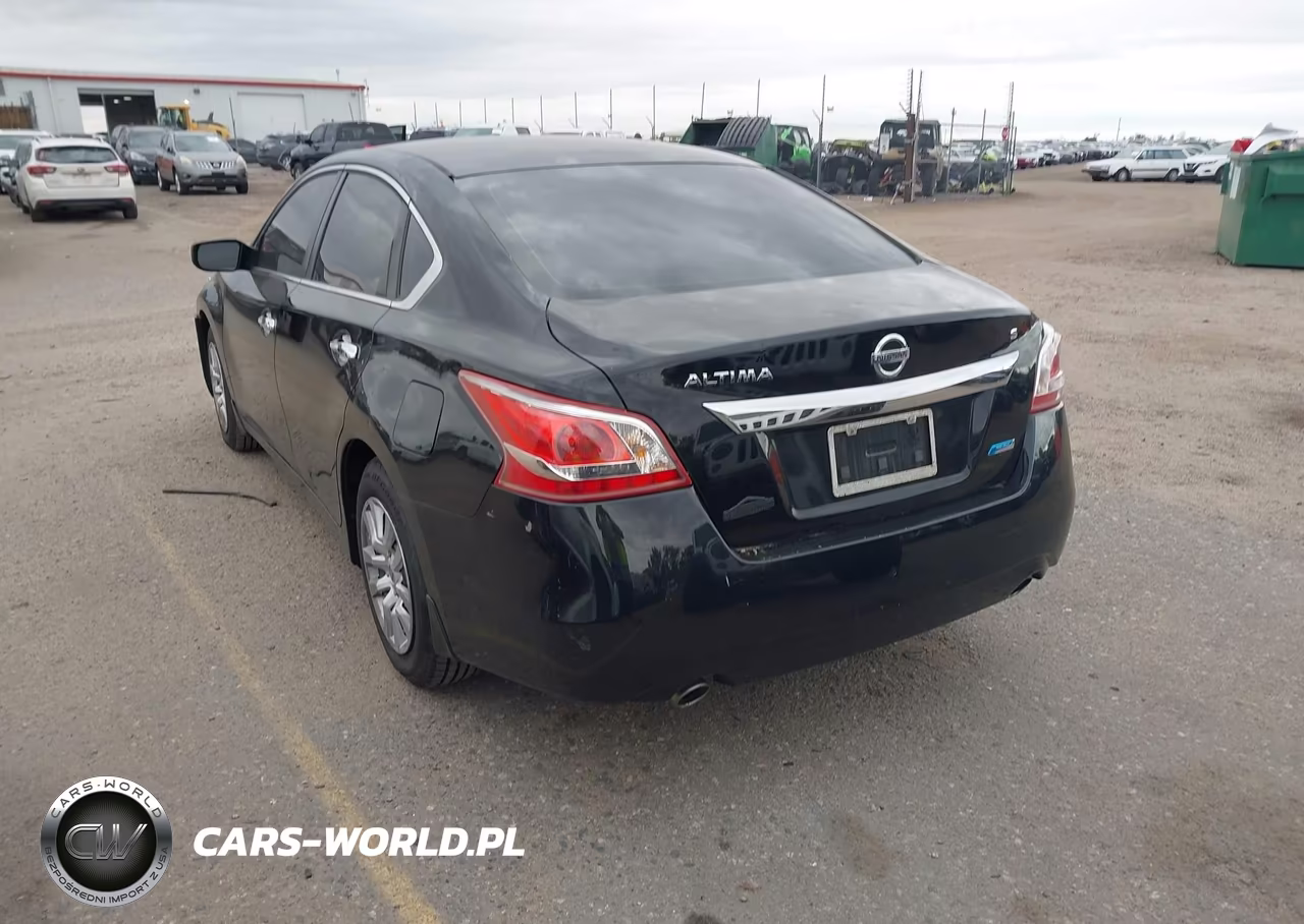 2013 Nissan Altima 2.5 S VIN:1N4AL3AP0DN584357 - 3
