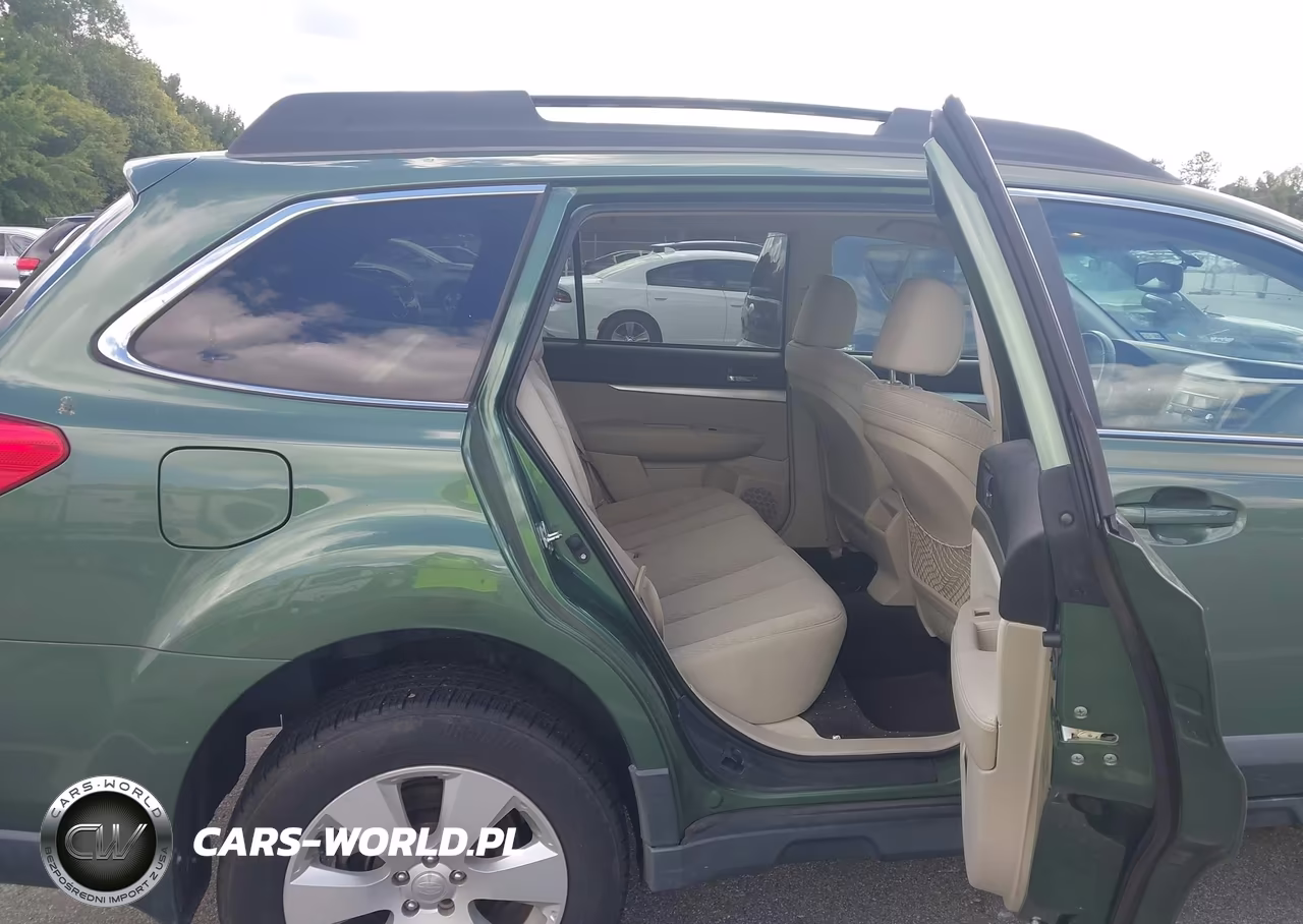 2011 Subaru Outback 2.5I Premium VIN:4S4BRBCC4B3441725 - 8