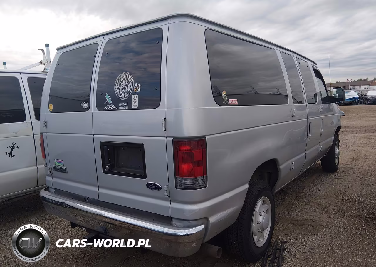 2006 Ford E-350 Super Duty Chateau-Xl-Xlt VIN:1FBNE31L16DA56021 - 4