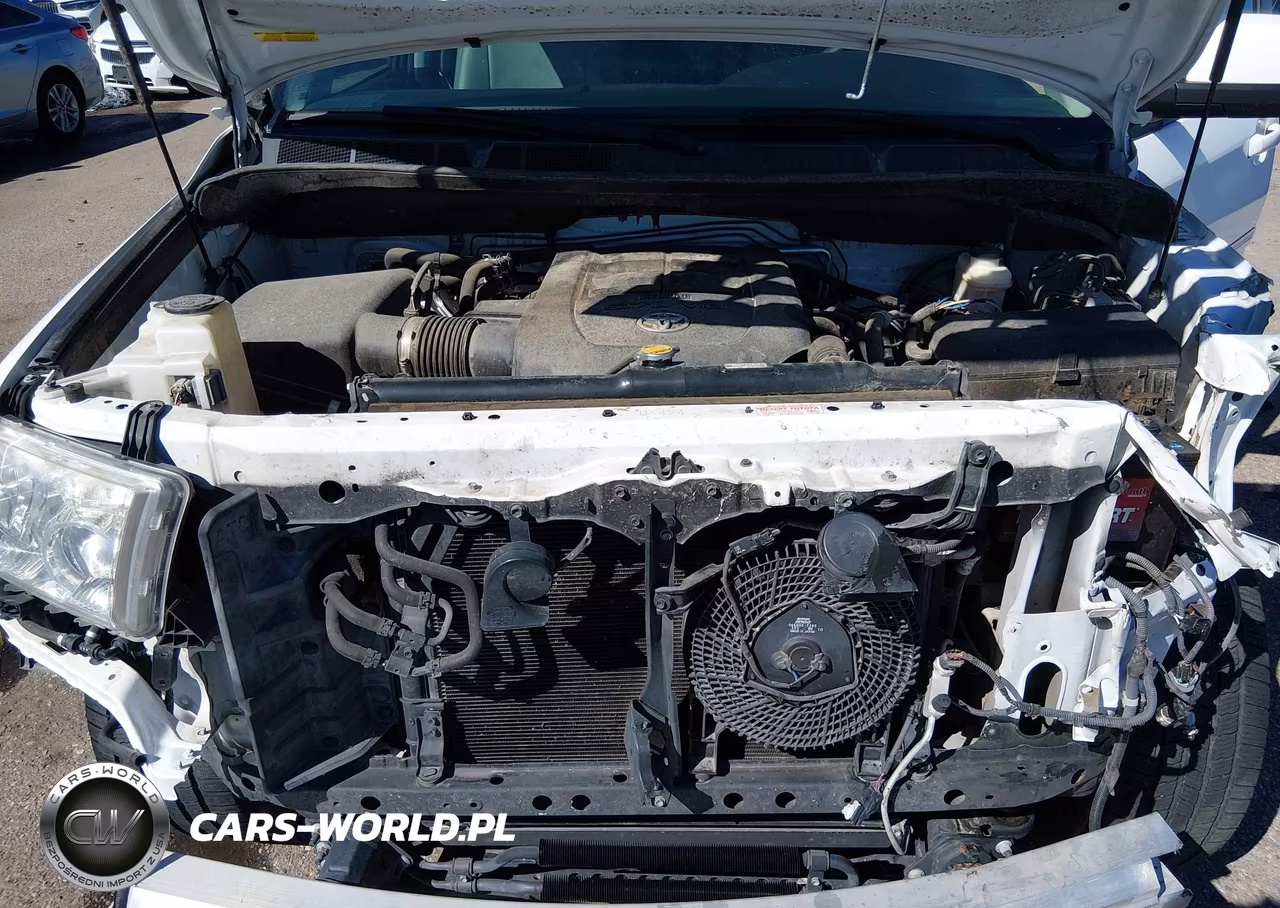 2011 Toyota Sequoia Sr5 5.7L V8 VIN:5TDZY5G10BS032801 - 10