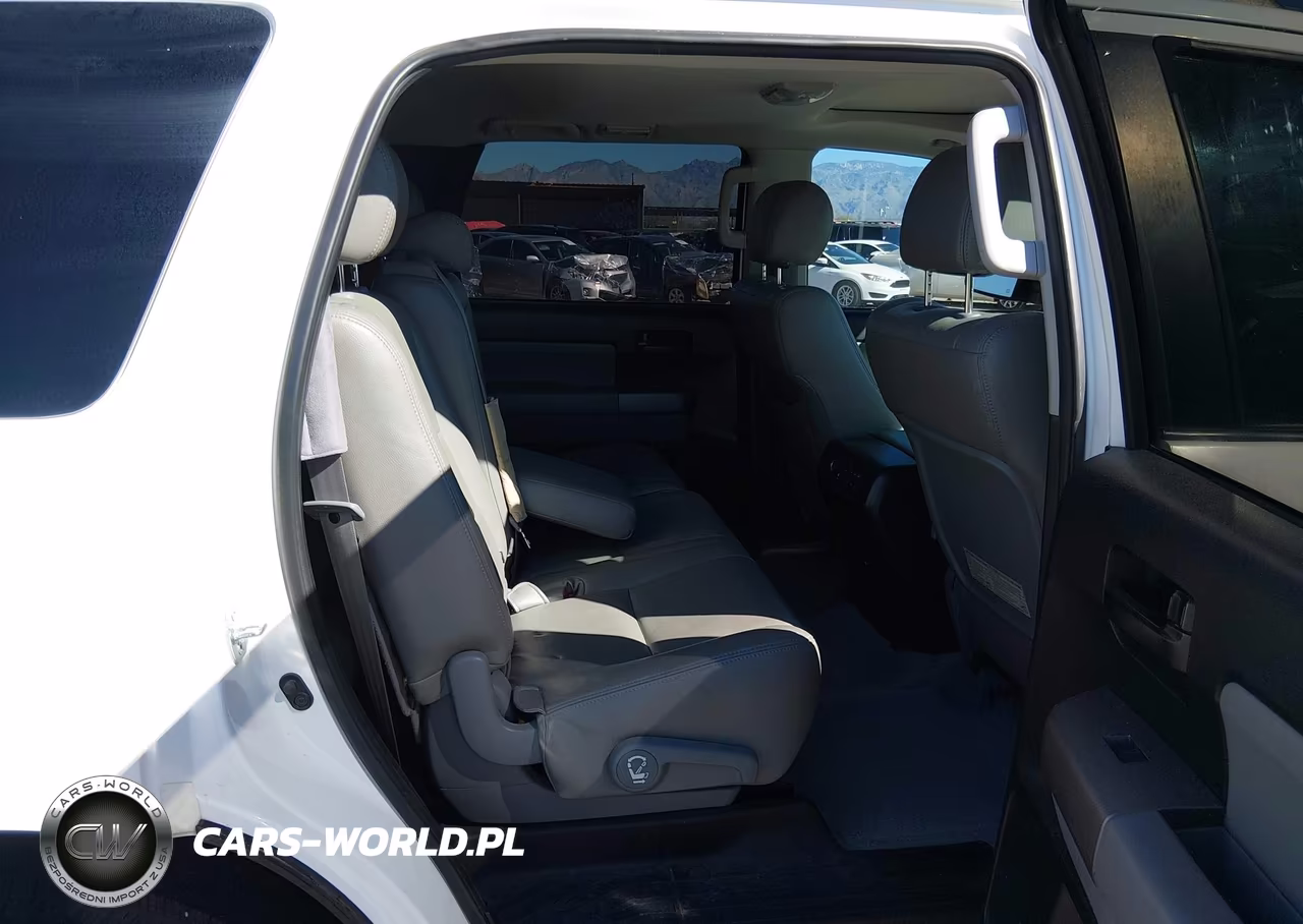 2011 Toyota Sequoia Sr5 5.7L V8 VIN:5TDZY5G10BS032801 - 8