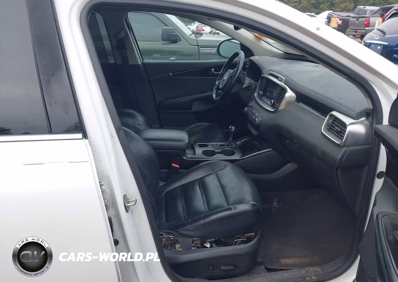 2018 Kia Sorento 3.3L Ex VIN:5XYPH4A56JG410645 - 5