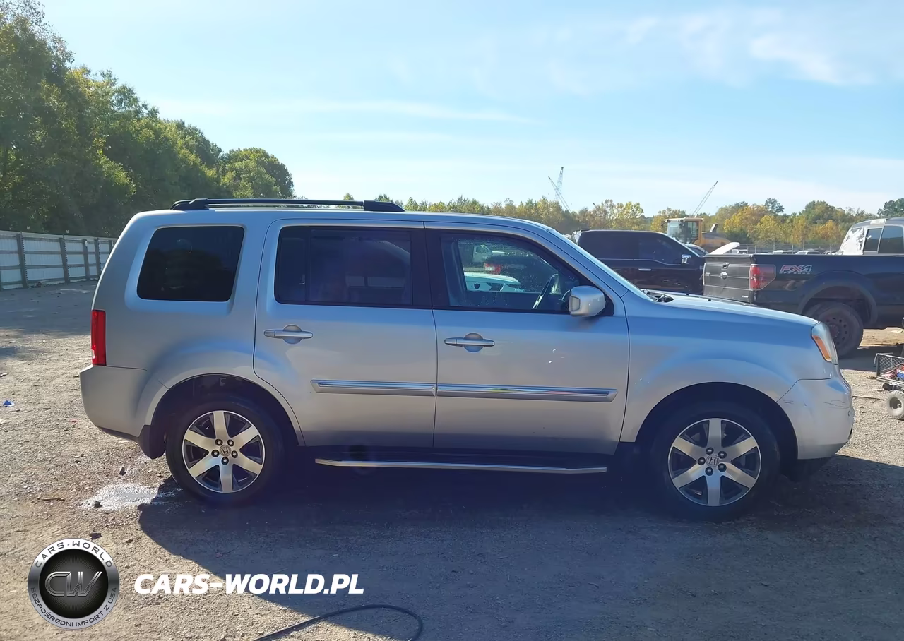 2013 Honda Pilot Touring VIN:5FNYF3H9XDB022505 - 13