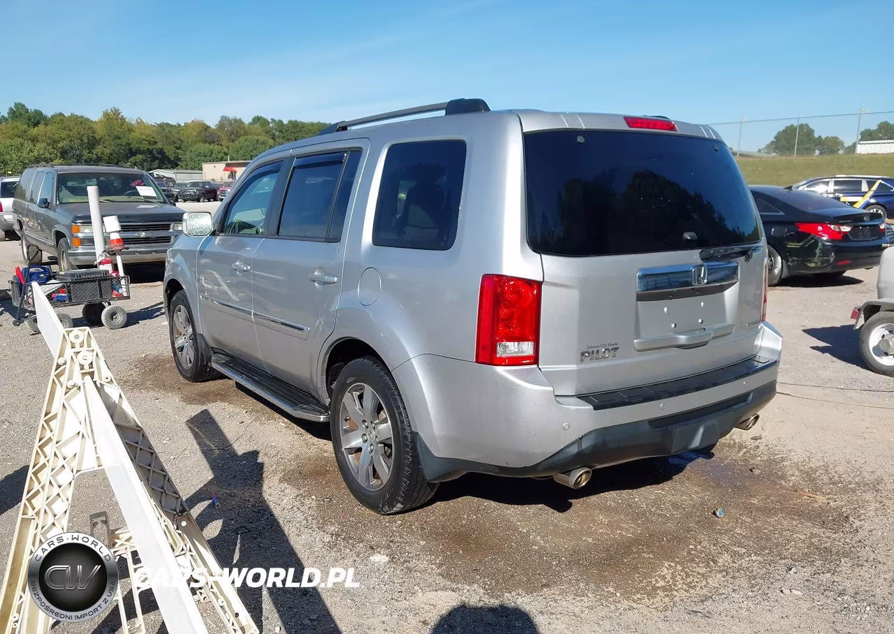 2013 Honda Pilot Touring VIN:5FNYF3H9XDB022505 - 3