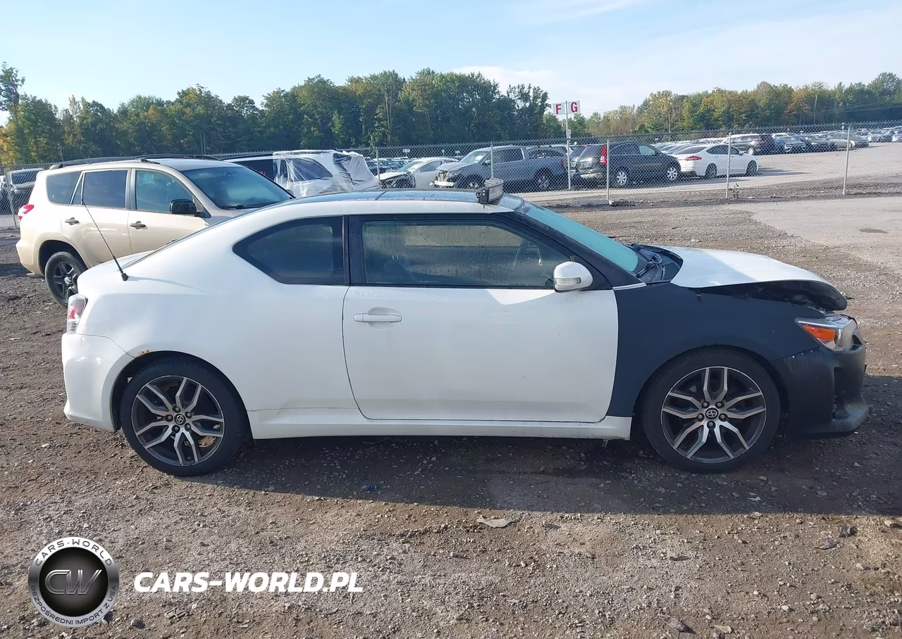 2016 Scion Tc VIN:JTKJF5C74GJ019043 - 13