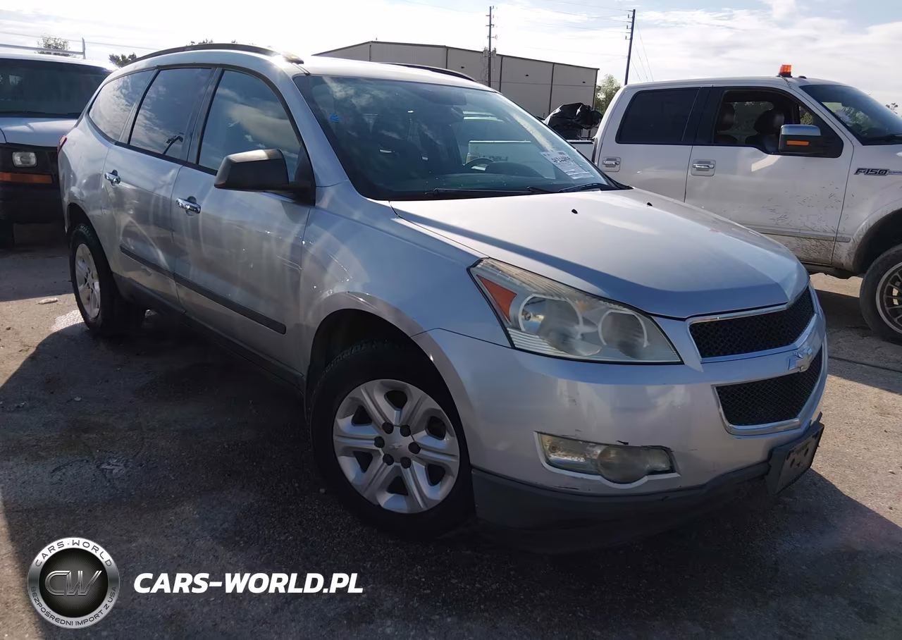 2011 Chevrolet Traverse Ls – zdjęcie 1 z 11