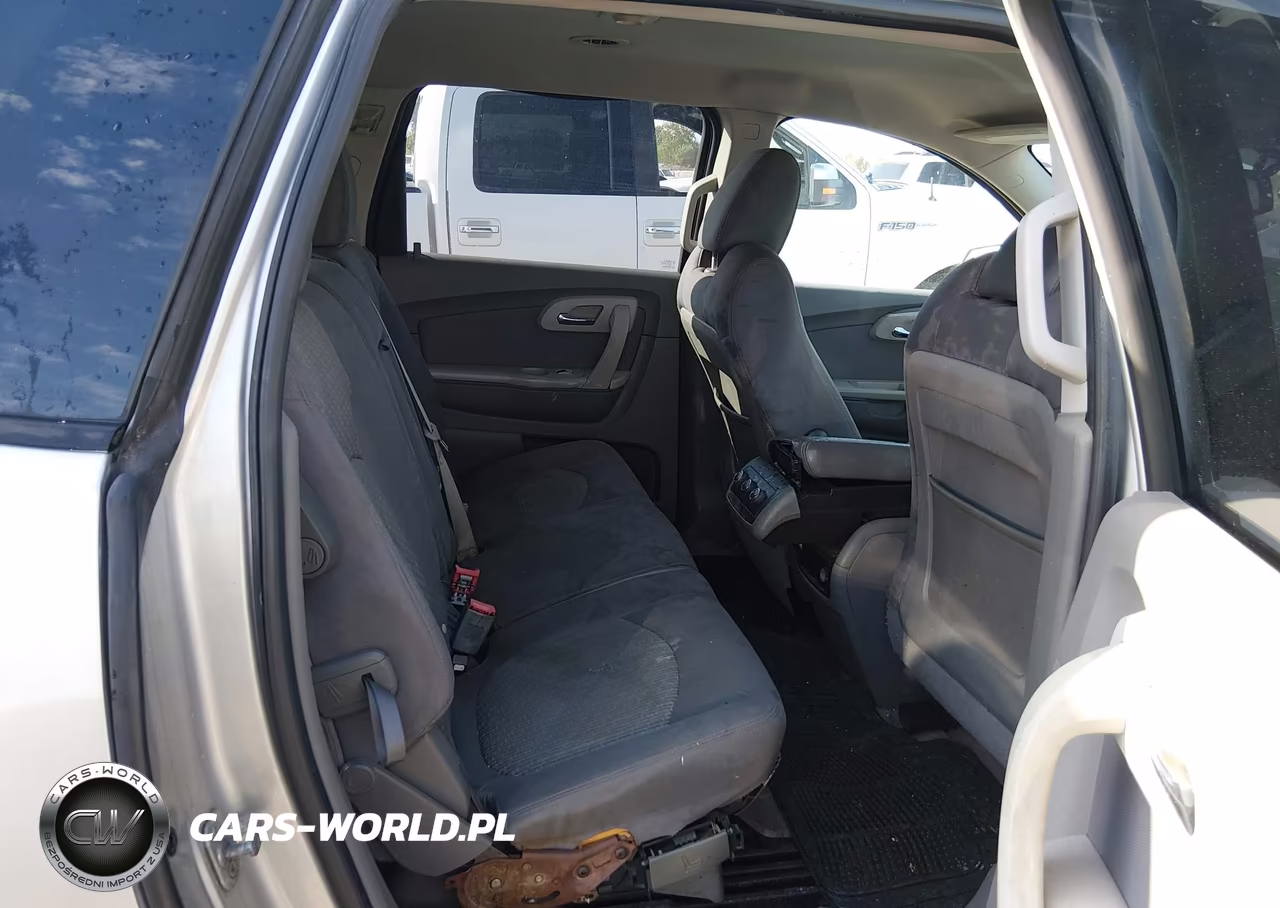 2011 Chevrolet Traverse Ls VIN:1GNKRFED7BJ153671 - 8