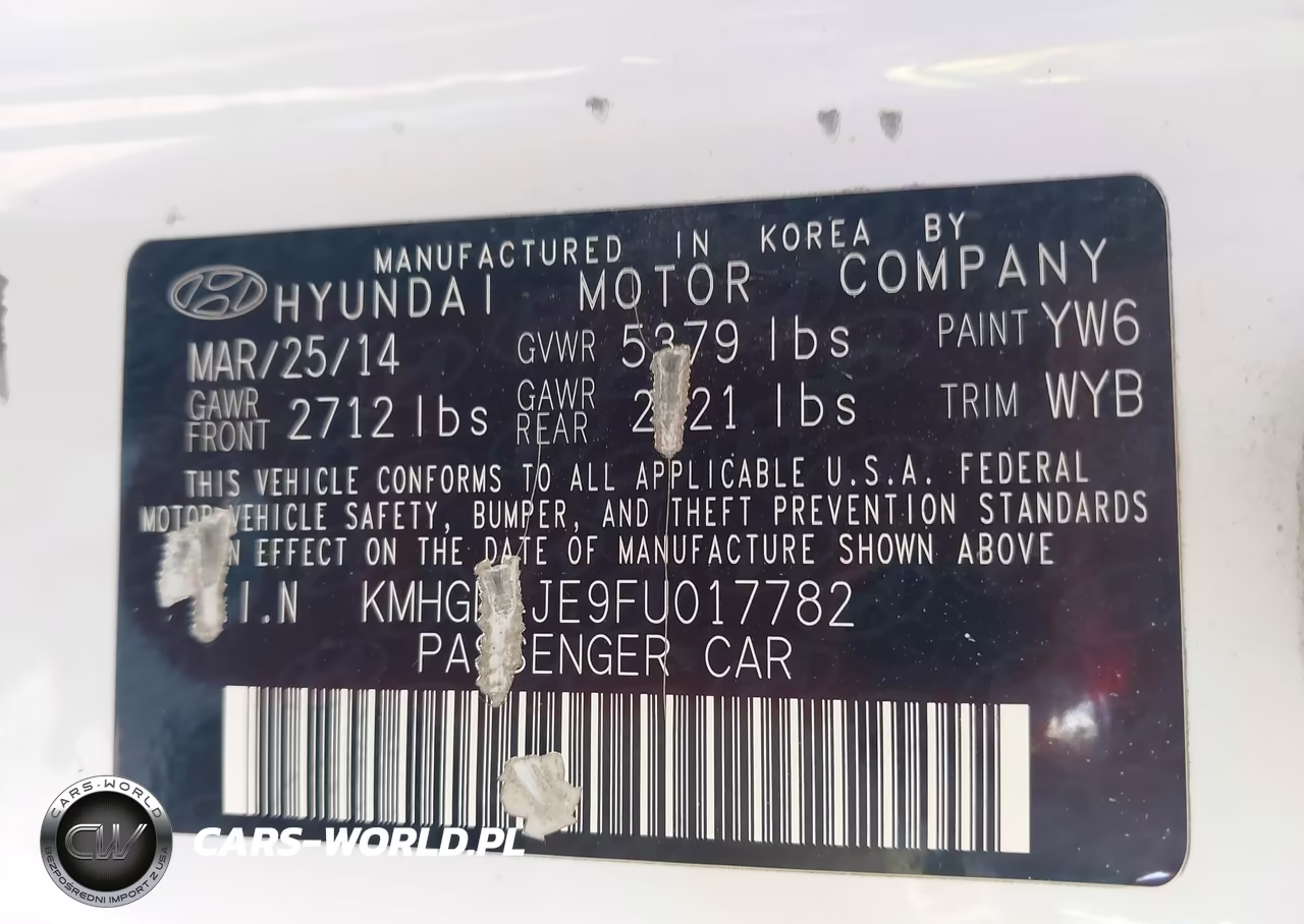 2015 Hyundai Genesis 3.8L VIN:KMHGN4JE9FU017782 - 8