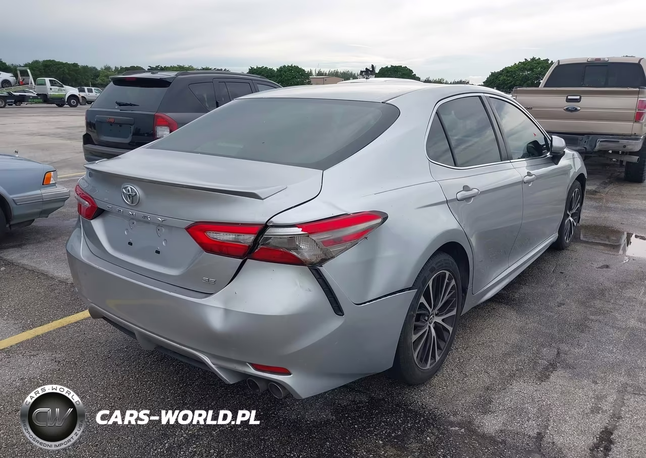 2018 Toyota Camry Se VIN:JTNB11HKXJ3014338 - 6