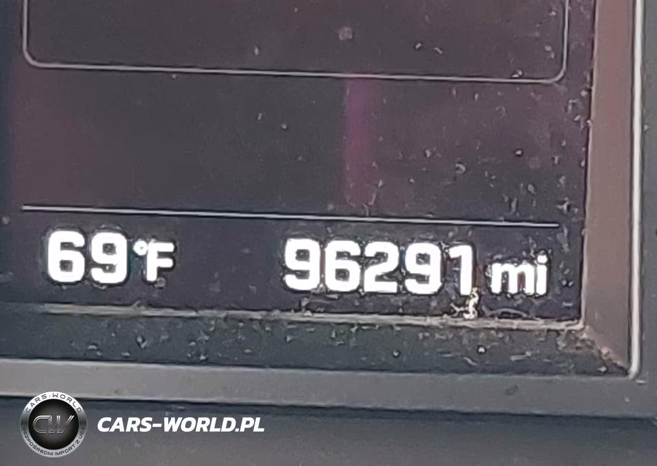 2018 Hyundai Santa Fe Sport 2.4L VIN:5NMZU3LB5JH077877 - 15