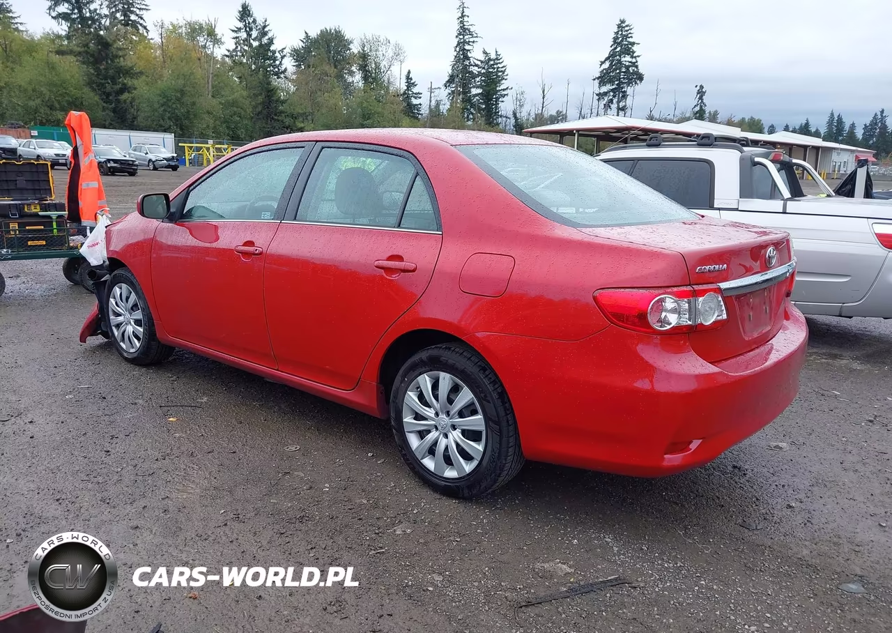 2013 Toyota Corolla Le VIN:2T1BU4EE8DC990710 - 3
