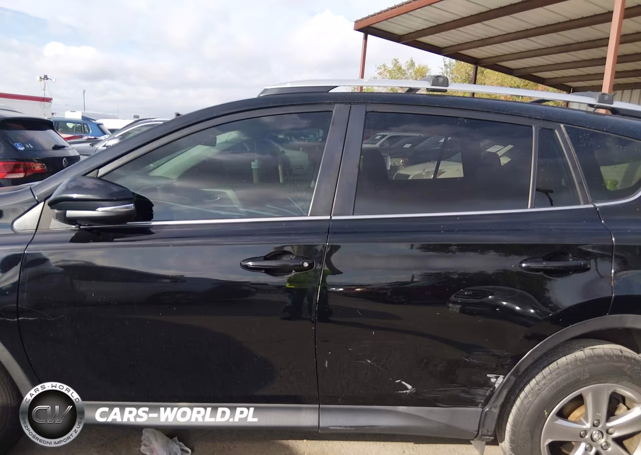 2015 Toyota Rav4 Xle VIN:2T3RFREV6FW370887 - 14