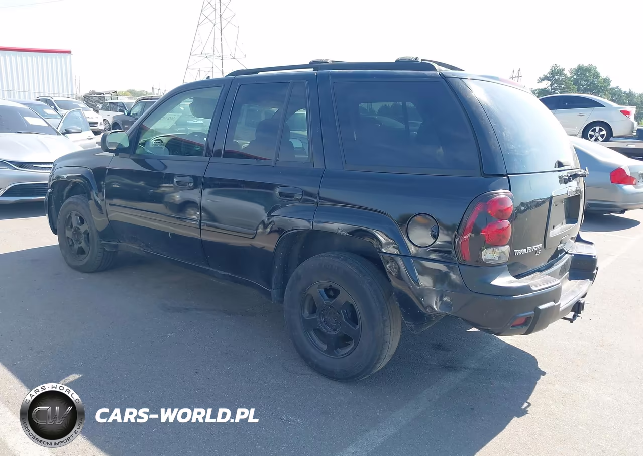 2006 Chevrolet Trailblazer Ls VIN:1GNDS13S562301818 - 3
