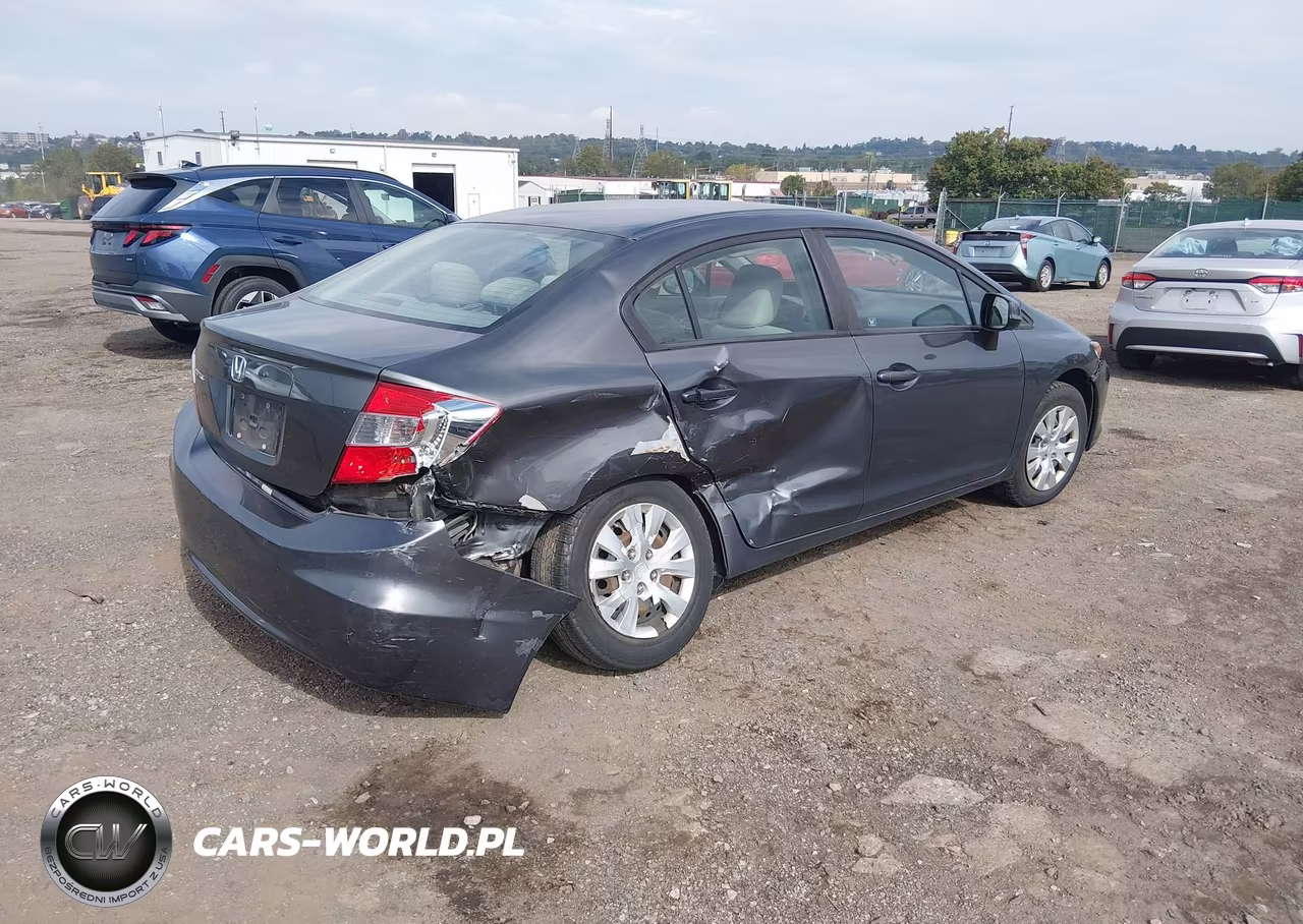2012 Honda Civic Lx VIN:2HGFB2F52CH312079 - 4