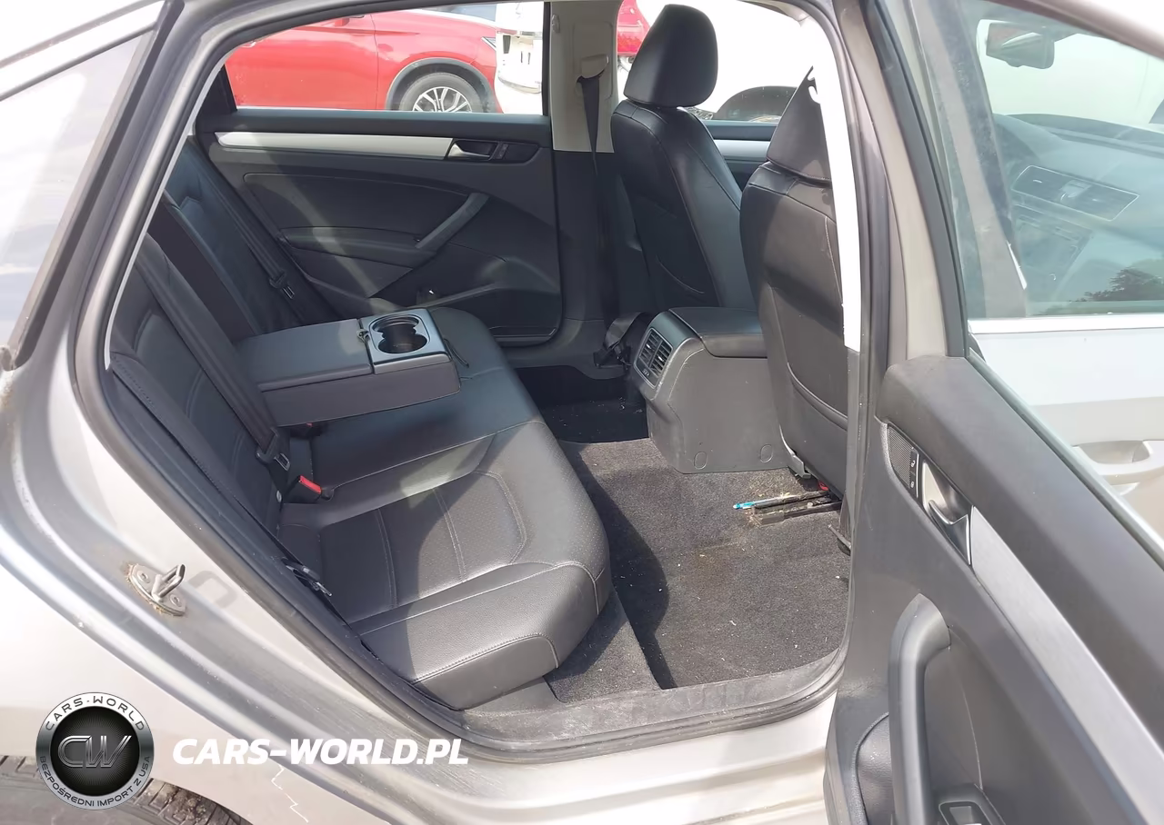 2013 Volkswagen Passat 2.5L Se VIN:1VWBP7A3XDC045700 - 8