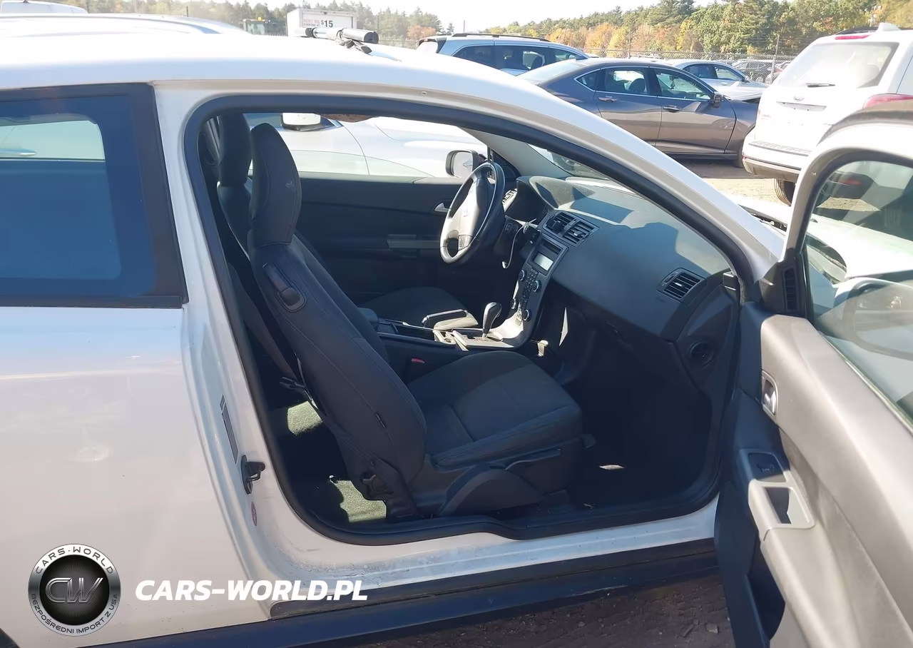2013 Volvo C30 T5-T5 Platinum-T5 Premier-T5 Premier Plus-T5 R-Design-T5 R-Design Platinum-T5 R-Design Premier VIN:YV1672MK7D2309126 - 5