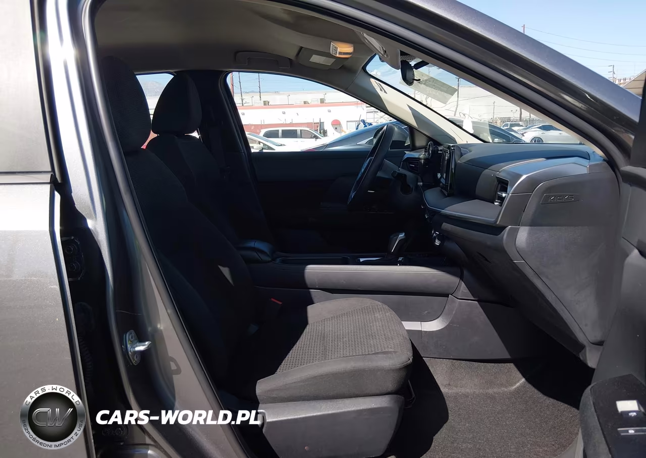 2025 Nissan Kicks S Fwd VIN:3N8AP6BA5SL378205 - 5