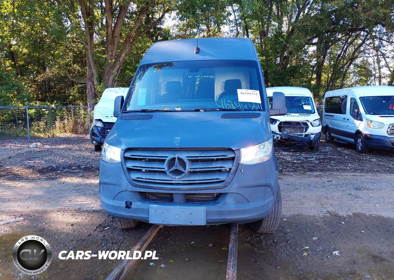 2019 Mercedes-Benz Sprinter 2500 High Roof V6 VIN:WD4PF1CDXKP126352 - 13