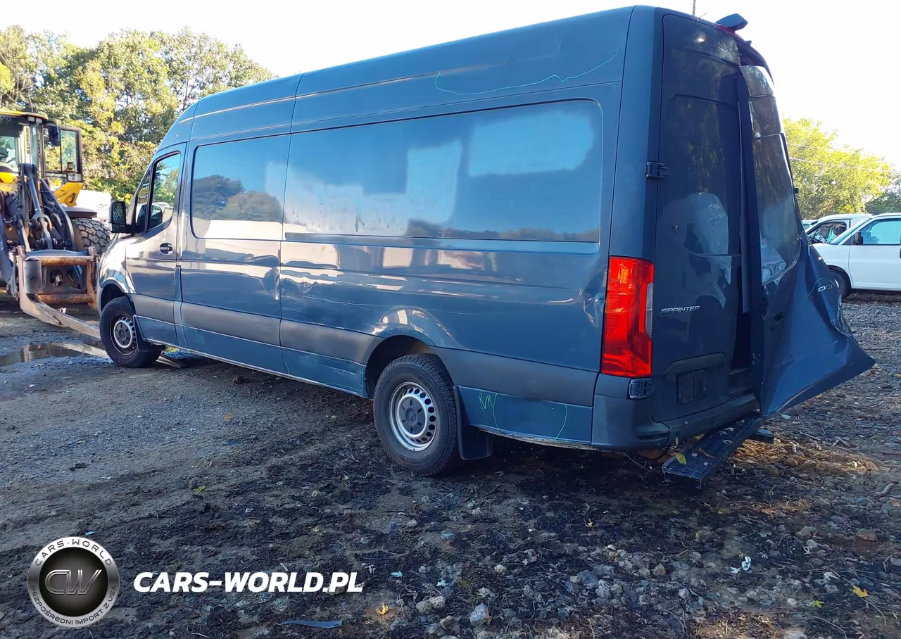2019 Mercedes-Benz Sprinter 2500 High Roof V6 VIN:WD4PF1CDXKP126352 - 3