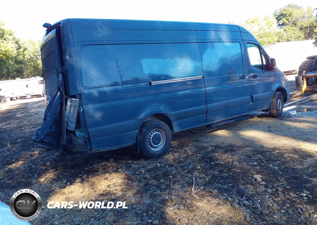 2019 Mercedes-Benz Sprinter 2500 High Roof V6 VIN:WD4PF1CDXKP126352 - 4