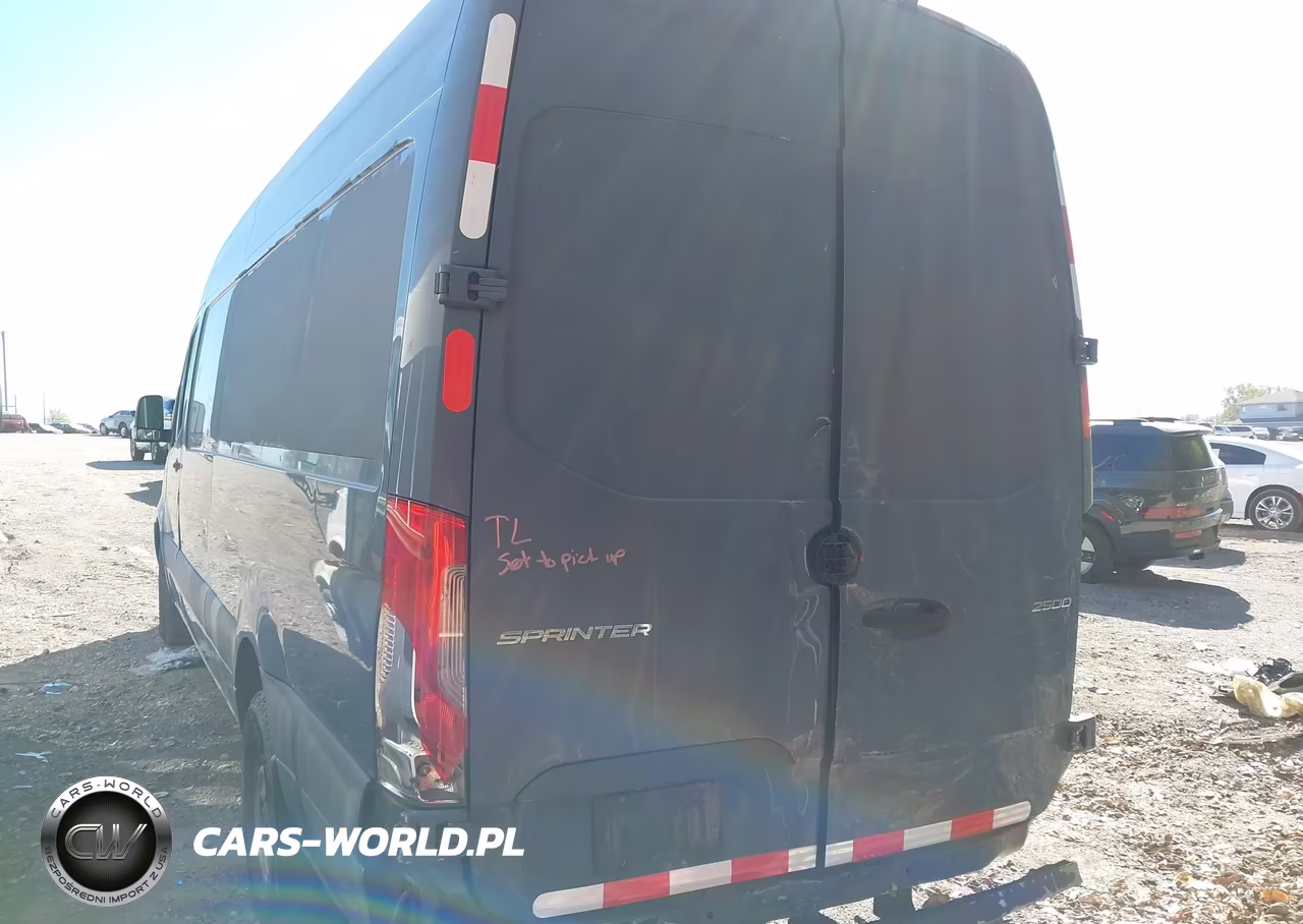 2019 Mercedes-Benz Sprinter 2500 High Roof V6 VIN:WD4PF1CD8KP141688 - 16