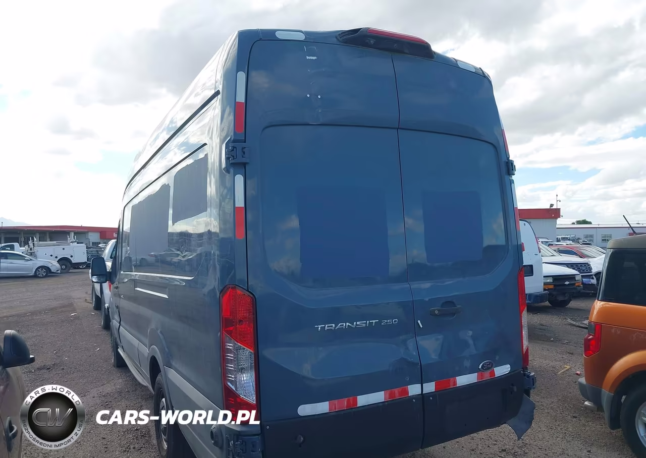 2019 Ford Transit-250 VIN:1FTYR3XM0KKB50779 - 3