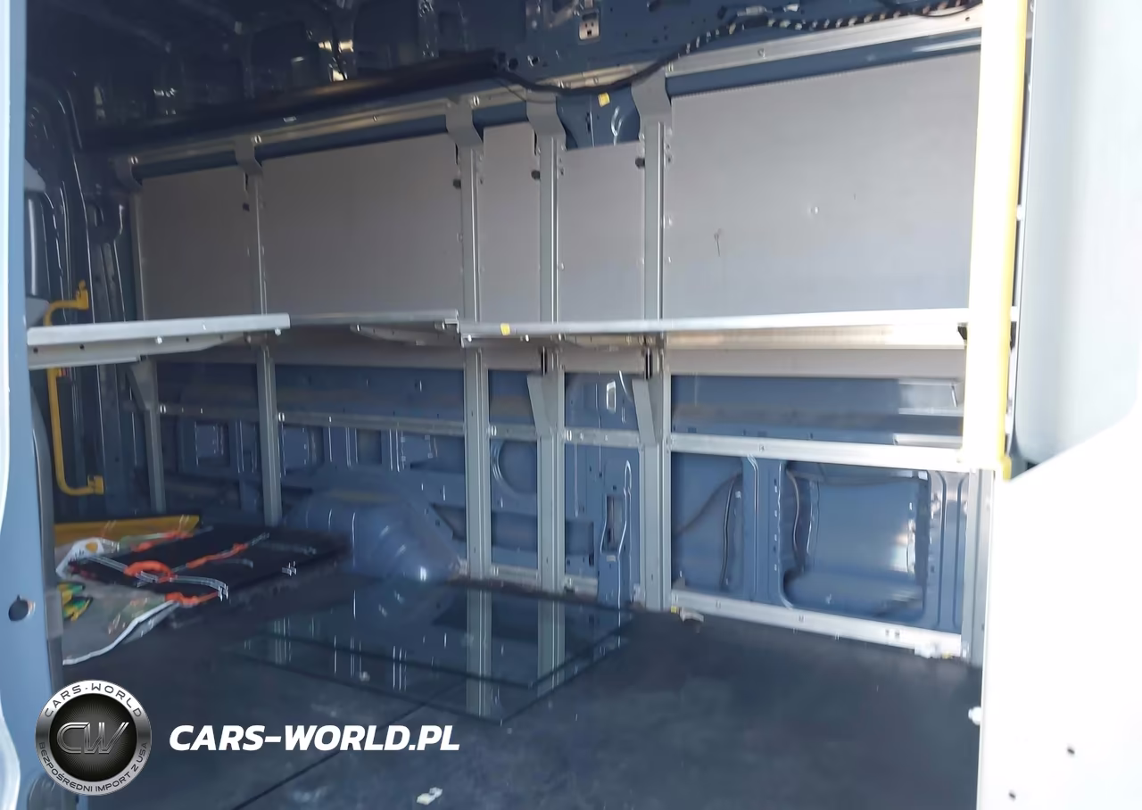 2019 Ford Transit-250 VIN:1FTYR3XM7KKB73668 - 7