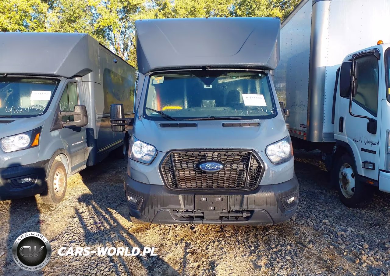 2022 Ford Transit-350 Cutaway VIN:1FDDF6P83NKA46167 - 14