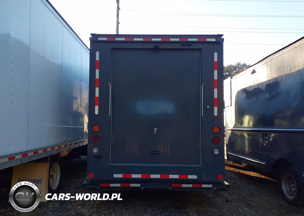 2022 Ford Transit-350 Cutaway VIN:1FDDF6P83NKA46167 - 17