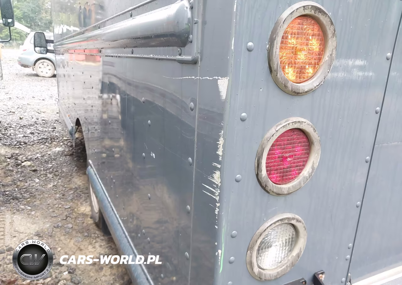 2022 Ford Transit-350 Cutaway VIN:1FDDF6P83NKA46167 - 18