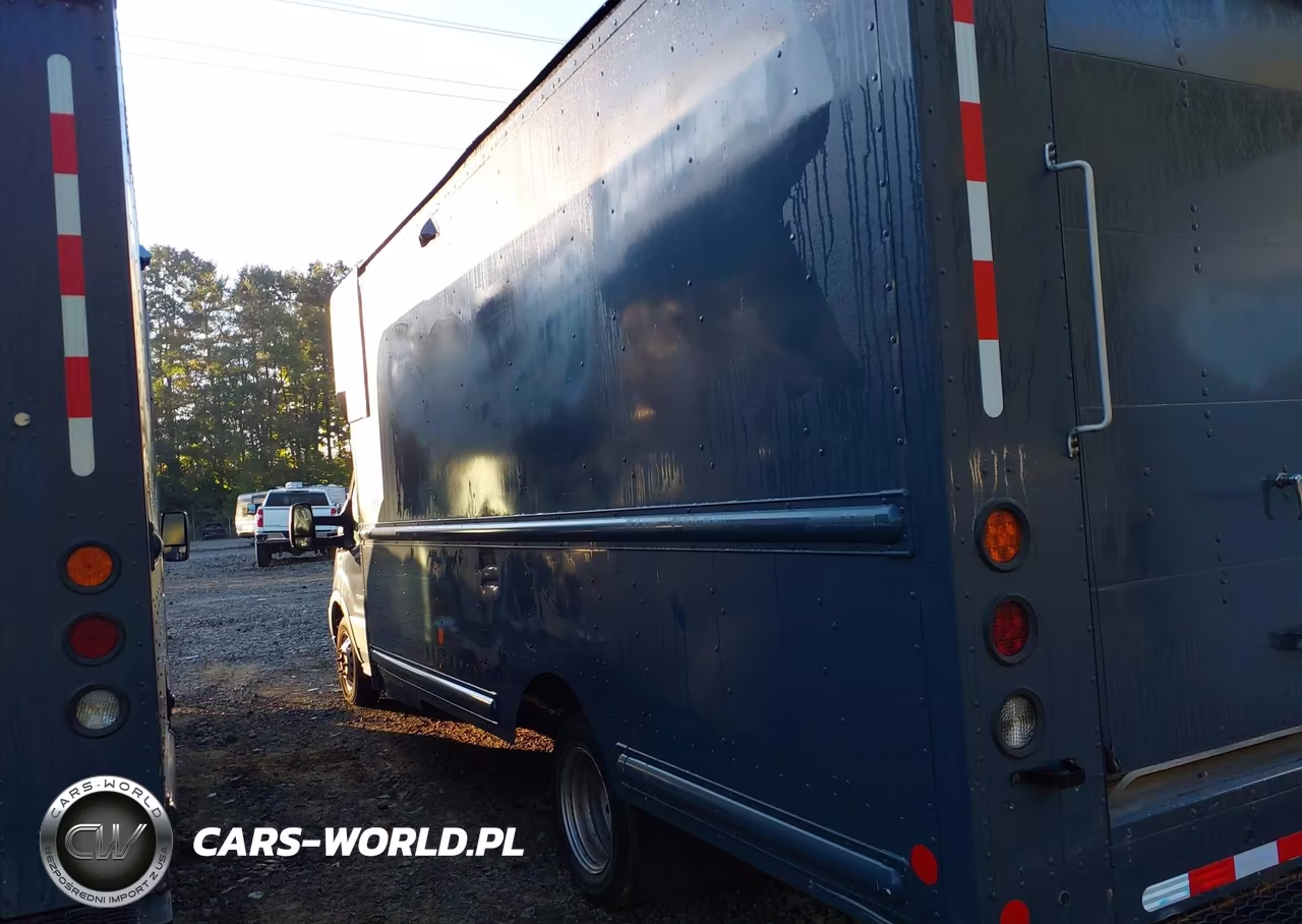 2022 Ford Transit-350 Cutaway VIN:1FDDF6P85NKA46140 - 15