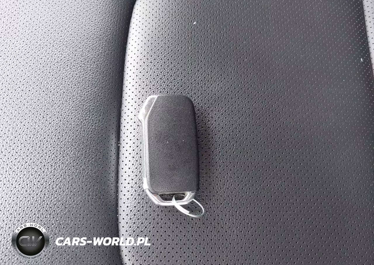 2023 Kia Sportage Hybrid Ex VIN:KNDPVCAGXP7057854 - 11