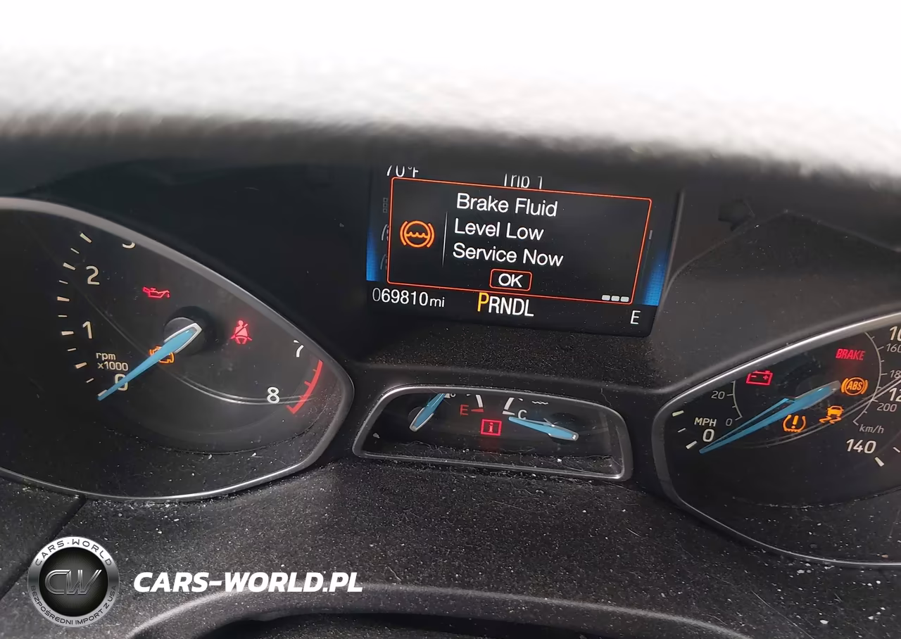 2017 Ford Focus Se VIN:1FADP3F27HL251024 - 7