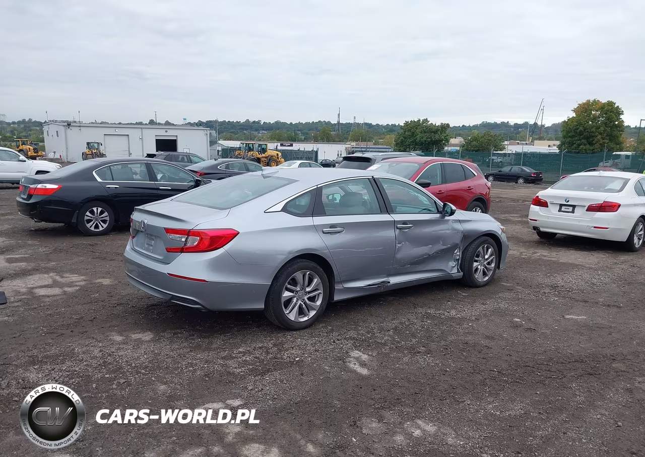 2019 Honda Accord Lx VIN:1HGCV1F13KA031861 - 4