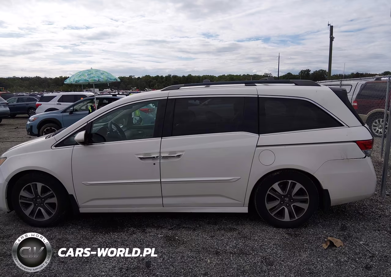 2015 Honda Odyssey Touring-Touring Elite VIN:5FNRL5H97FB047048 - 14