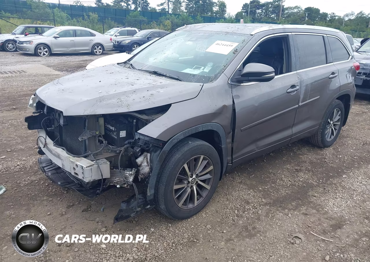 2017 Toyota Highlander Xle VIN:5TDJZRFH6HS465533 - 2