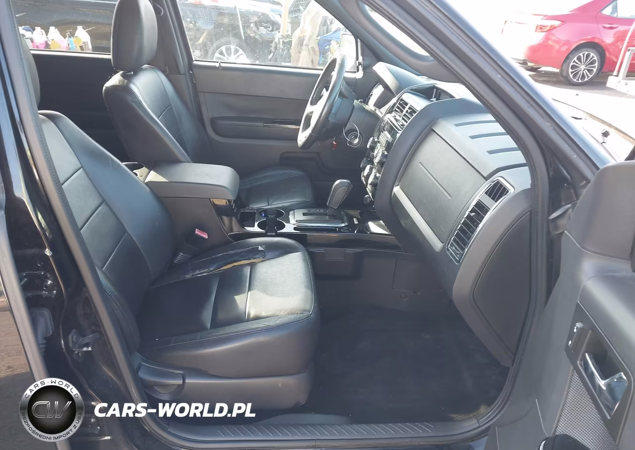 2010 Ford Escape Limited VIN:1FMCU0EG0AKD01876 - 5
