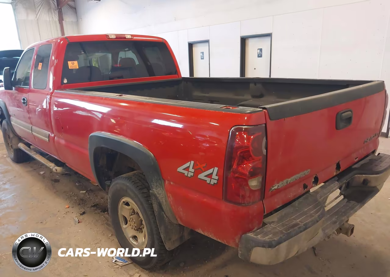 2003 Chevrolet Silverado 2500Hd Ls VIN:1GCHK29U13E297768 - 3